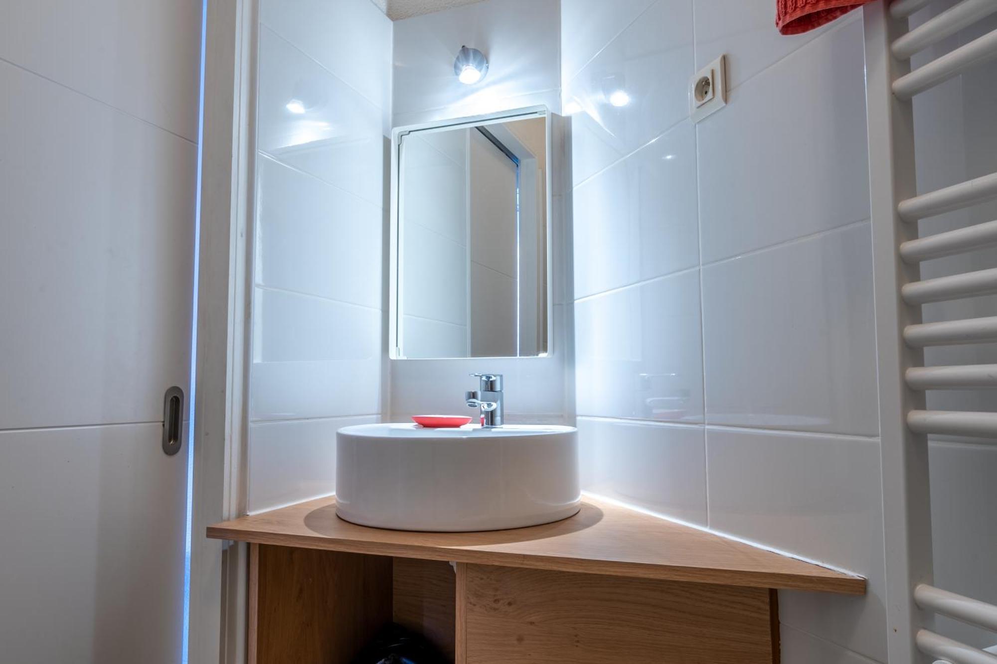 Capstay La Station - Lourdes - Centre - Residence Serenity Bagian luar foto